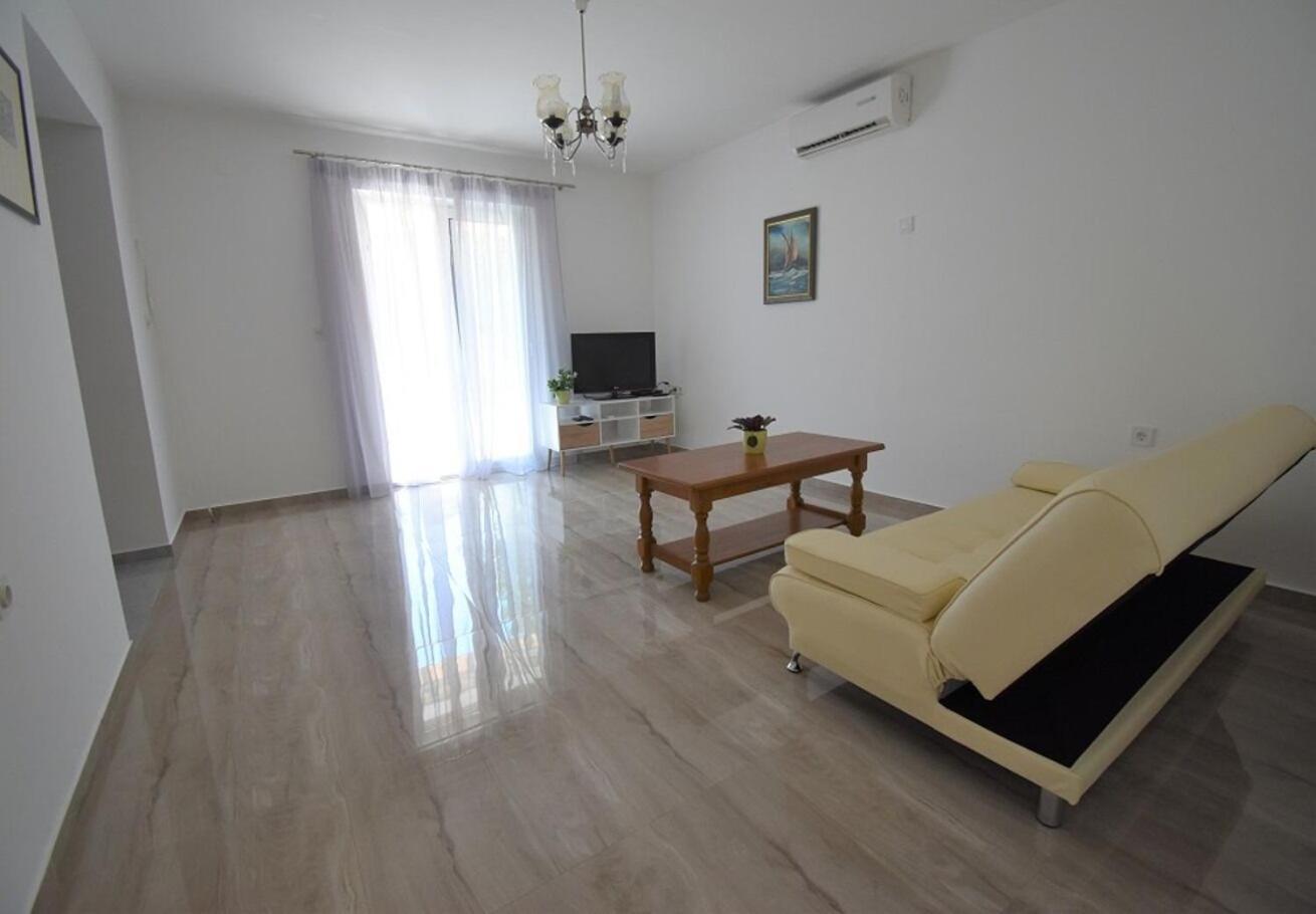 Holiday Home Branka - 80 M From Beach Vir Exterior photo